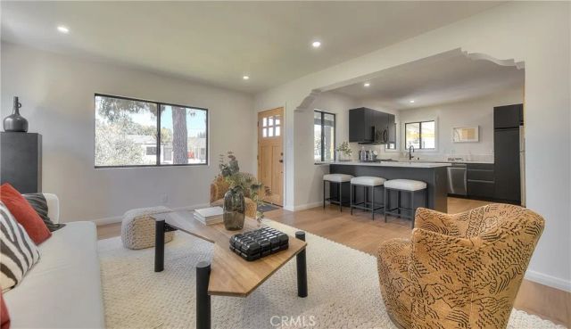 1506 N Niagara, Burbank, CA 91505