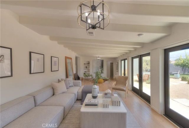 1506 N Niagara, Burbank, CA 91505