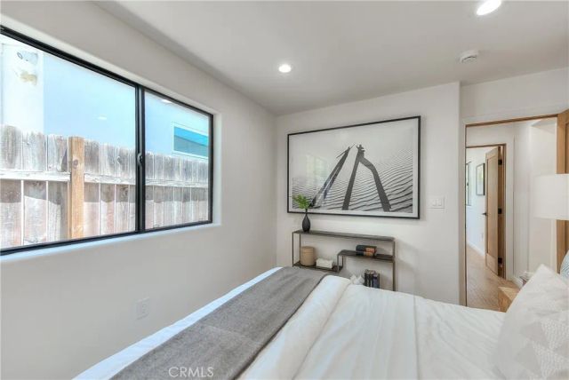 1506 N Niagara, Burbank, CA 91505