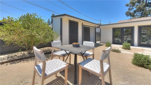 1506 N Niagara, Burbank, CA 91505