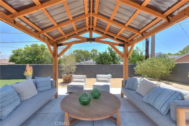 1506 N Niagara, Burbank, CA 91505
