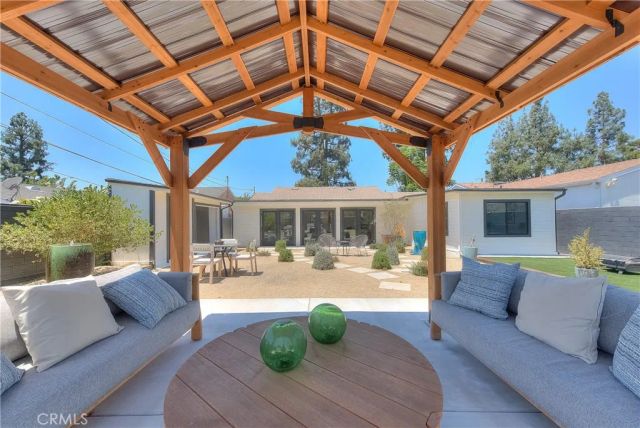1506 N Niagara, Burbank, CA 91505