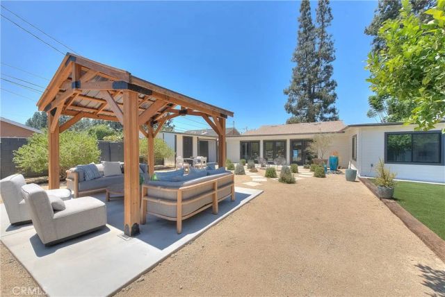 1506 N Niagara, Burbank, CA 91505