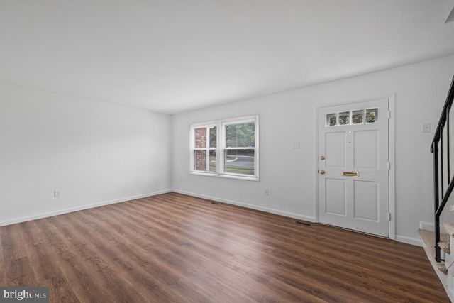 13004 MIDSUMMER LN, Bowie, MD 20715