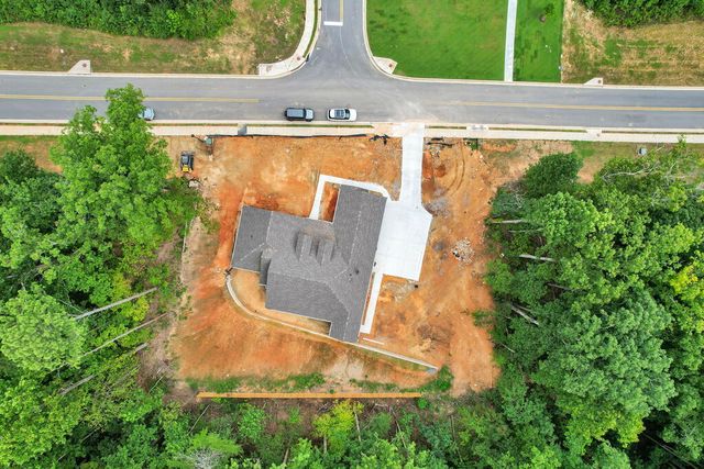 1685 Ridge View Dr, Dalton, GA 30720
