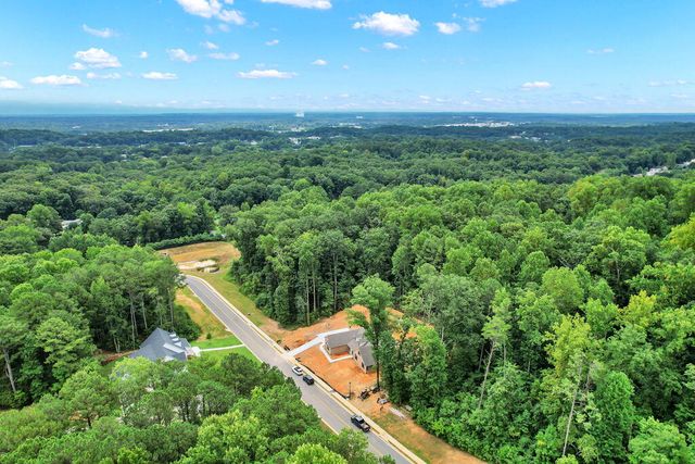 1685 Ridge View Dr, Dalton, GA 30720