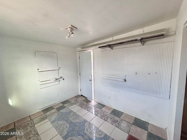 4720 N 49TH Drive, Phoenix, AZ 85031
