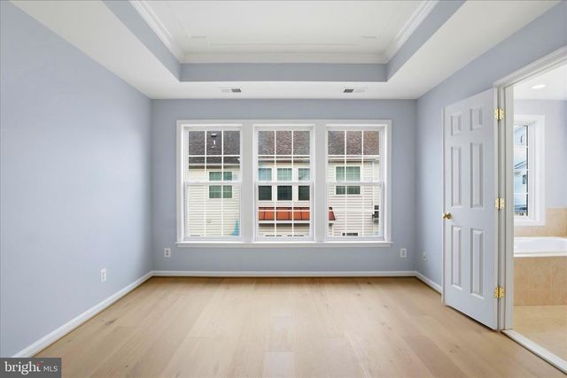 5307 GRANITE STEP TRL, Centreville, VA 20120