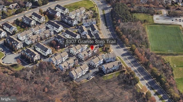 5307 GRANITE STEP TRL, Centreville, VA 20120