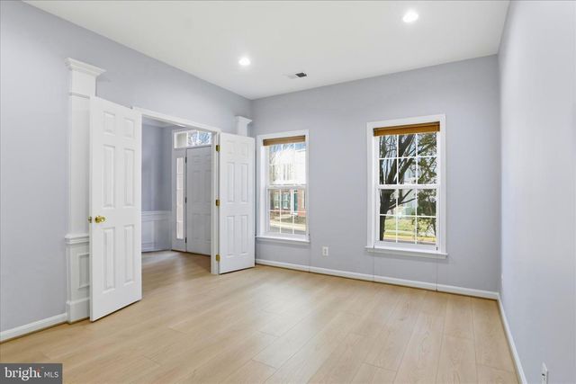 5307 GRANITE STEP TRL, Centreville, VA 20120