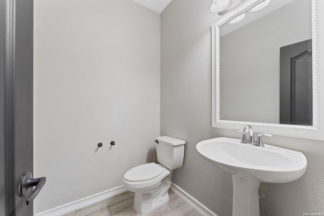 1450 Sparrow Song, San Antonio, TX 78260