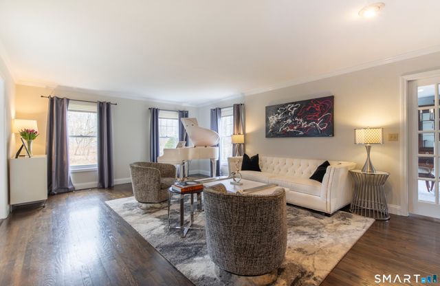 3 Crescent Lane, Trumbull, CT 06611