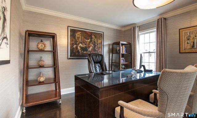 3 Crescent Lane, Trumbull, CT 06611