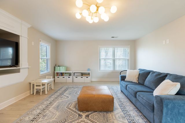 1220 White Rock Rd, Spring Hill, TN 37174