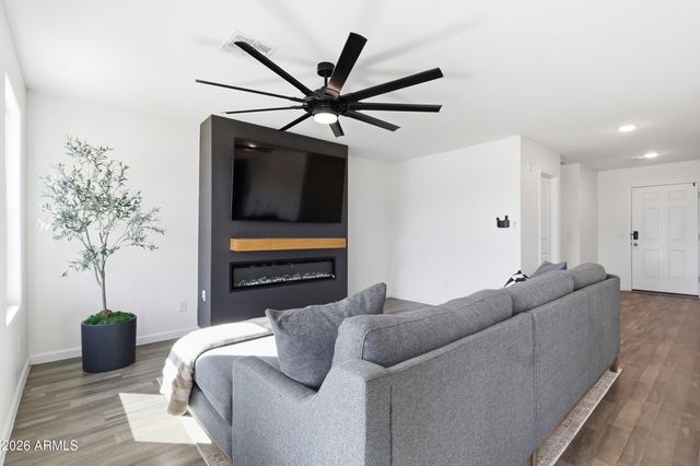 1461 E TUSCANY Street, Casa Grande, AZ 85122