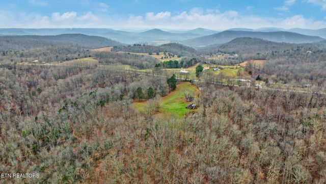 1903 Hanging Limb Hwy, Crawford, TN 38554