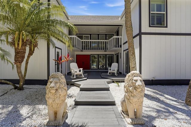765 SIESTA KEY CIRCLE, Sarasota, FL 34242