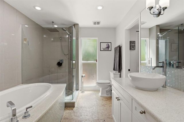765 SIESTA KEY CIRCLE, Sarasota, FL 34242