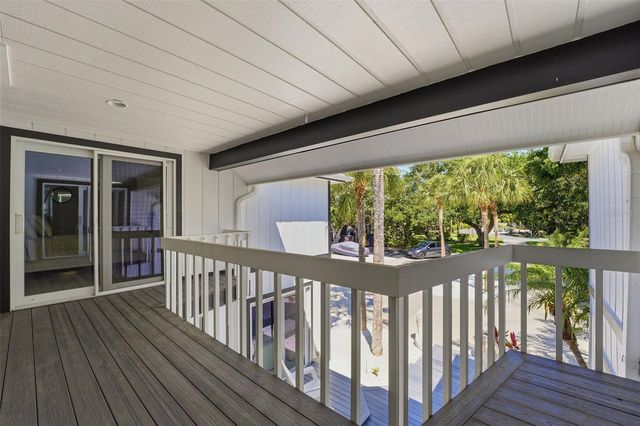 765 SIESTA KEY CIRCLE, Sarasota, FL 34242