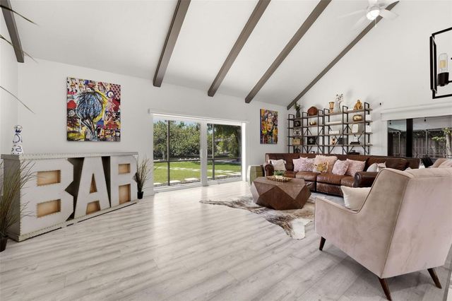 765 SIESTA KEY CIRCLE, Sarasota, FL 34242