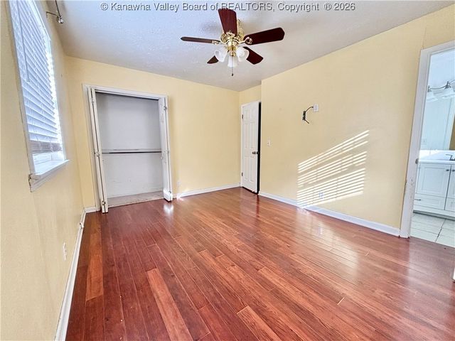 314 Prospect Drive, Cottageville, WV 25239