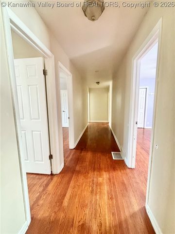 314 Prospect Drive, Cottageville, WV 25239