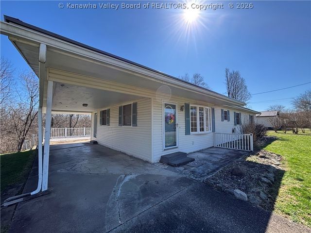 314 Prospect Drive, Cottageville, WV 25239