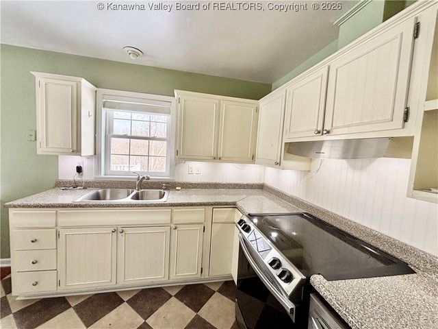 314 Prospect Drive, Cottageville, WV 25239