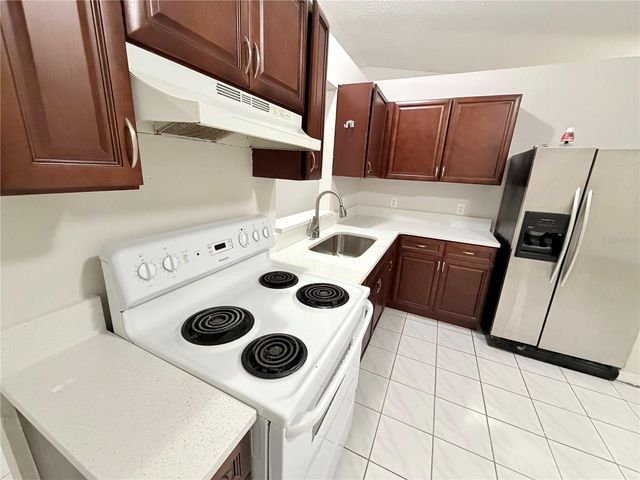 2873 COTTONDALE DRIVE, Deltona, FL 32738