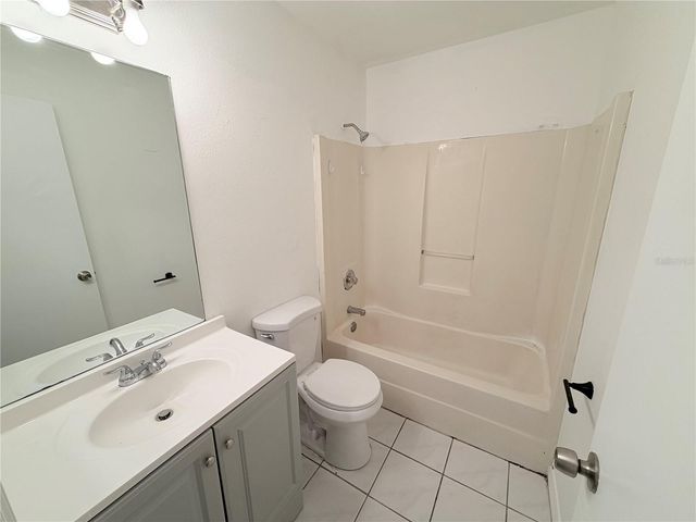 2873 COTTONDALE DRIVE, Deltona, FL 32738