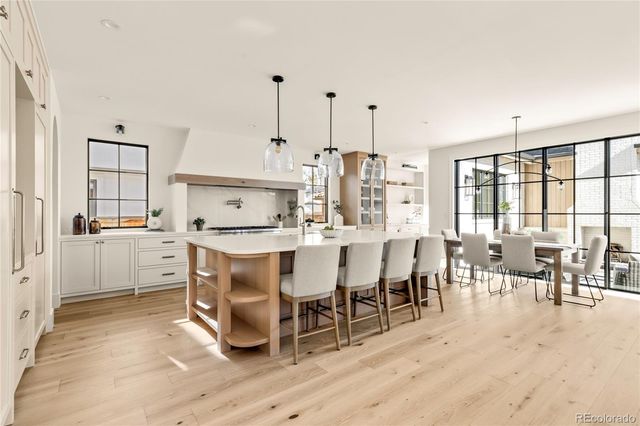 2658 S Adams Street, Denver, CO 80210