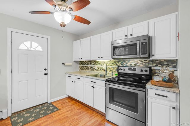 119 Parkwood Drive, Shirley, NY 11967