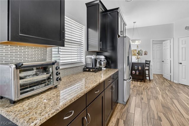 9689 Pineapple Preserve CT, Fort Myers, FL 33908