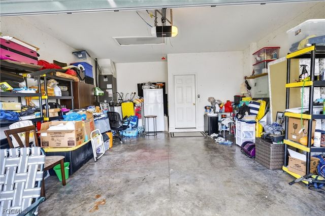 9689 Pineapple Preserve CT, Fort Myers, FL 33908