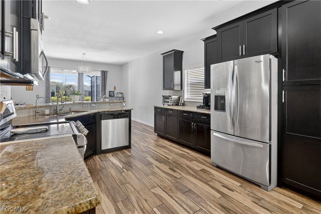 9689 Pineapple Preserve CT, Fort Myers, FL 33908