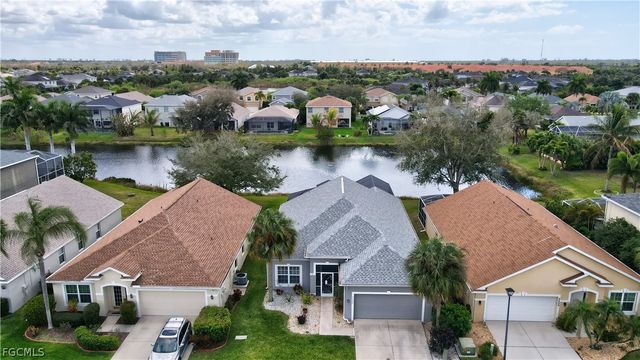 9689 Pineapple Preserve CT, Fort Myers, FL 33908