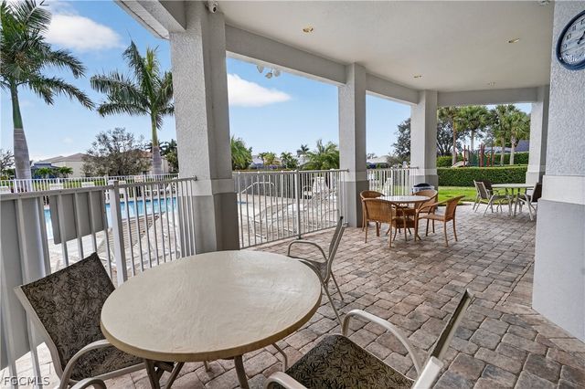 9689 Pineapple Preserve CT, Fort Myers, FL 33908
