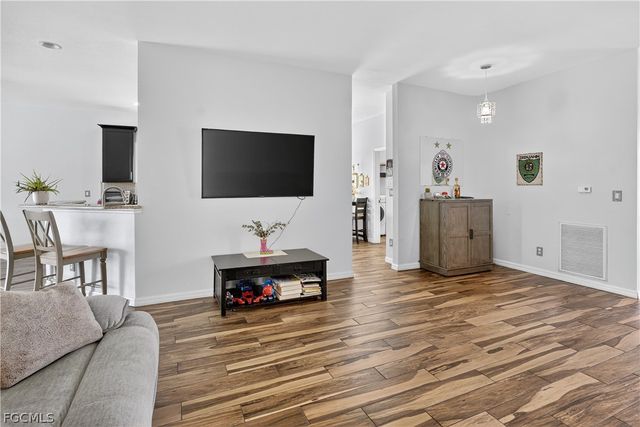 9689 Pineapple Preserve CT, Fort Myers, FL 33908