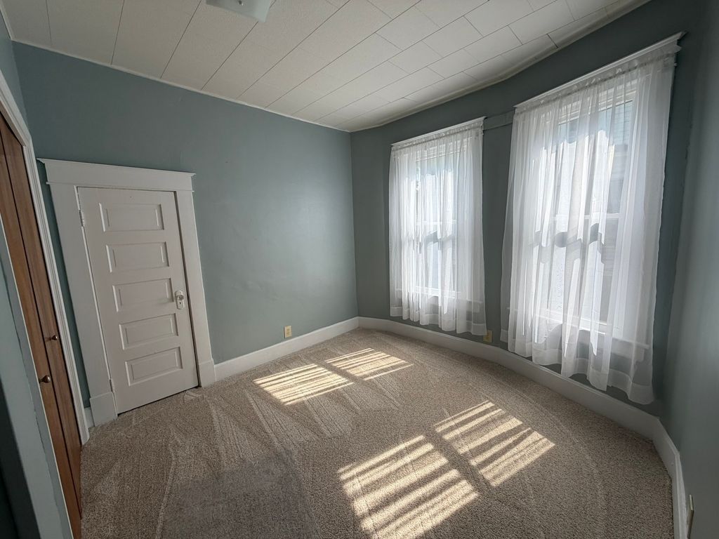 Image 11 of property listing at 540 W 3rd Street, Centralia, IL 62801