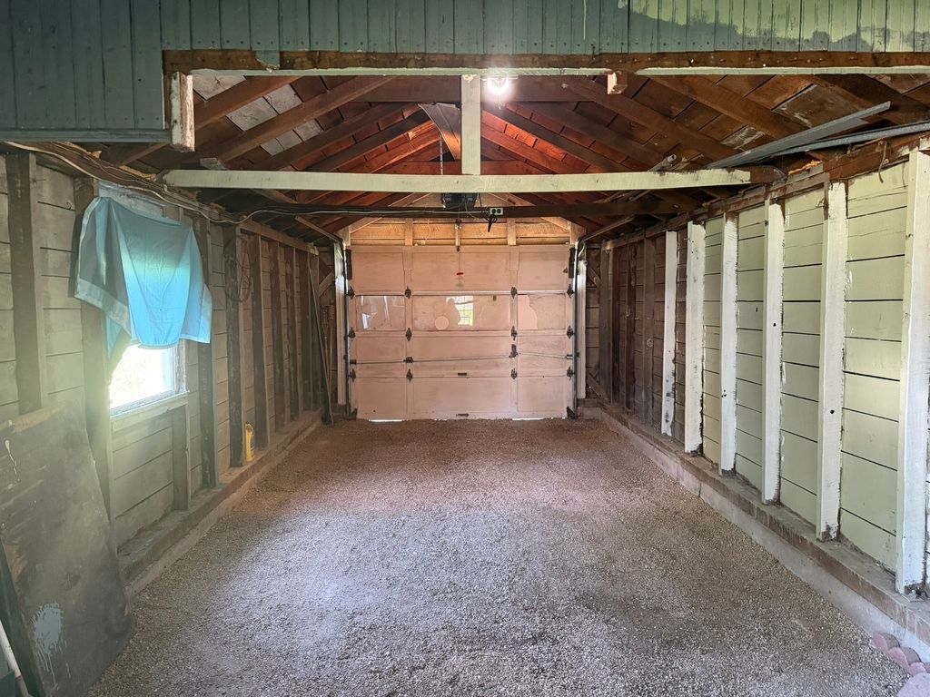 Image 4 of property listing at 540 W 3rd Street, Centralia, IL 62801