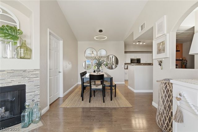 9975 Peace Way 2141, Las Vegas, NV 89147