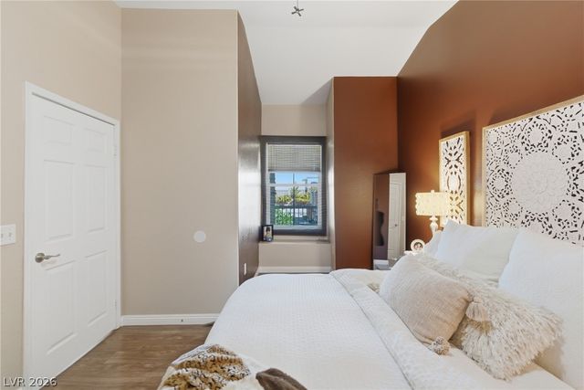 9975 Peace Way 2141, Las Vegas, NV 89147