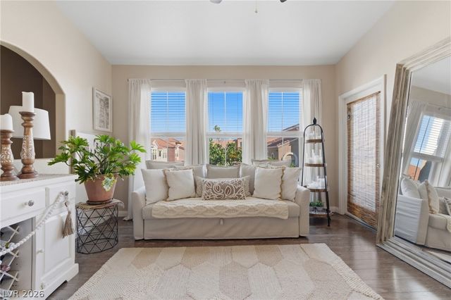 9975 Peace Way 2141, Las Vegas, NV 89147