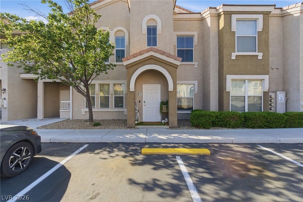 9975 Peace Way 2141, Las Vegas, NV 89147