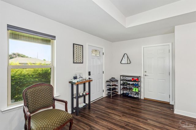 901 E Fisher, Pensacola, FL 32503