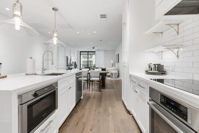 82 Island DR 8202, Horseshoe Bay, TX 78657