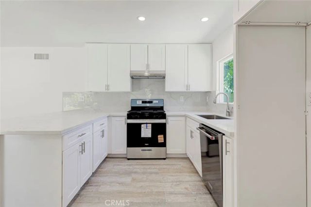 16509 Shamhart, Granada Hills, CA 91344