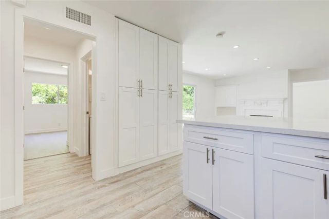 16509 Shamhart, Granada Hills, CA 91344