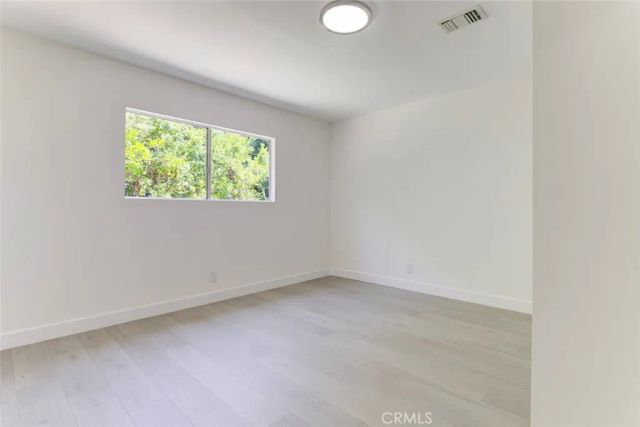 16509 Shamhart, Granada Hills, CA 91344