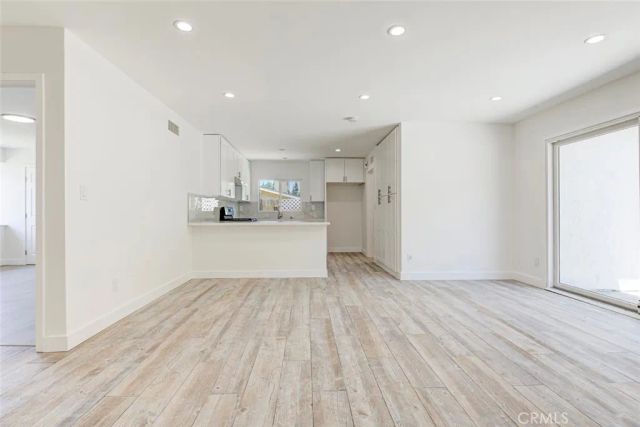 16509 Shamhart, Granada Hills, CA 91344